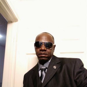 Meet your Posher, Dwight